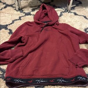 Hollister Men's Burgundy Hoodie